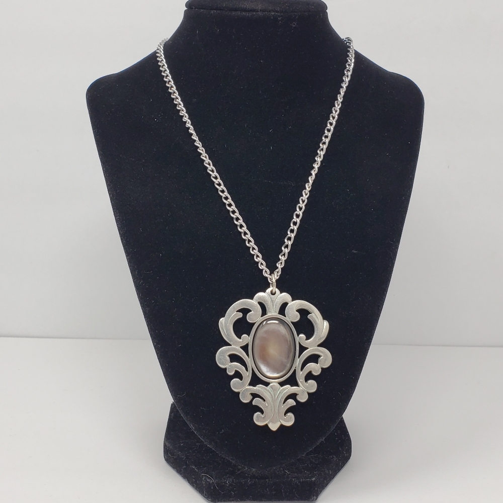 Vintage Reed & Barton Pewter Pendant Necklace Grey White Center Stone